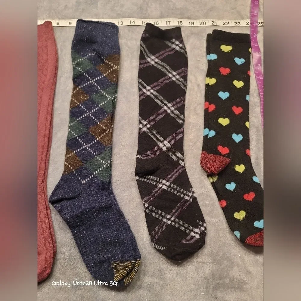 0467. EUC ~ 5 ~ Pair of Knee Socks ~ Fibromyalgia keeps me from wearing them 😪